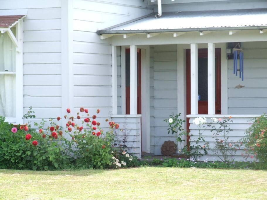 Riverlea Cottage - Cosy, Comfy, Quiet, Central Taumarunui Zewnętrze zdjęcie