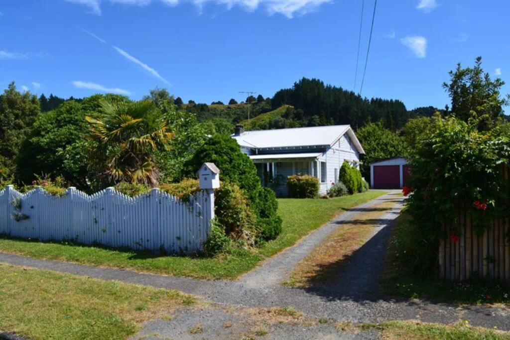 Riverlea Cottage - Cosy, Comfy, Quiet, Central Taumarunui Zewnętrze zdjęcie